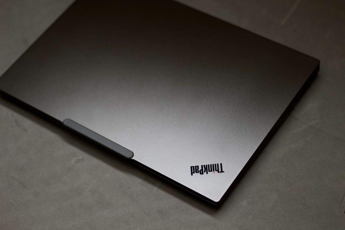 Lenovo ThinkPad P14s Gen 6