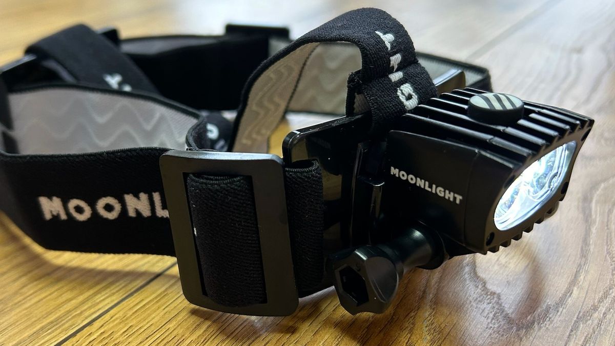 Moonlight Flashlight Moonlight Bright As Day 800 running headlamp: a seriously tough and ...