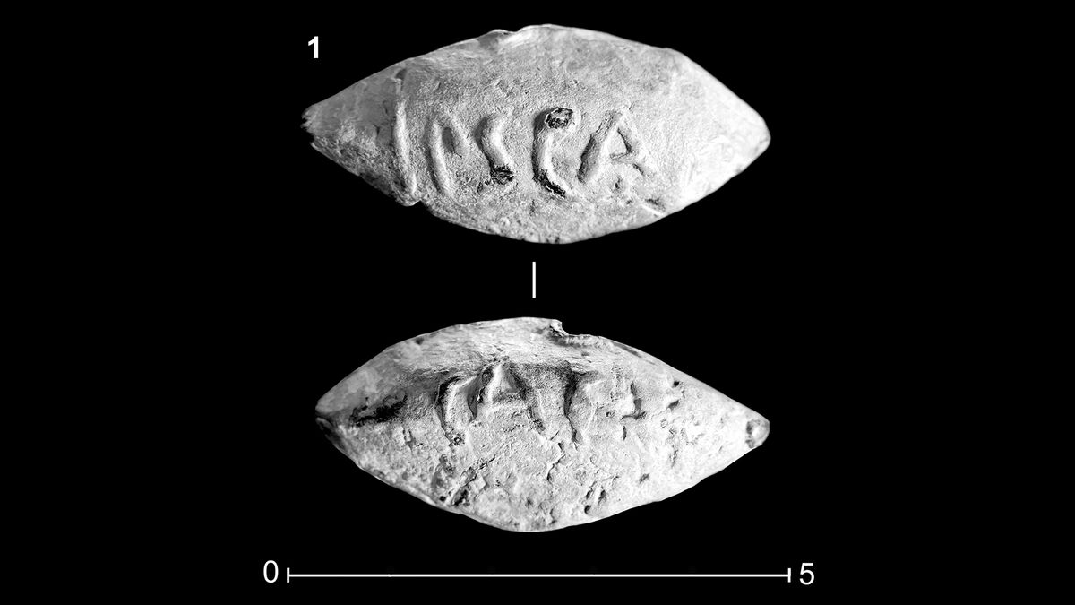 Une balle vieille de 2 000 ans trouvée avec le nom de Jules César a probablement été utilisée pendant la guerre civile