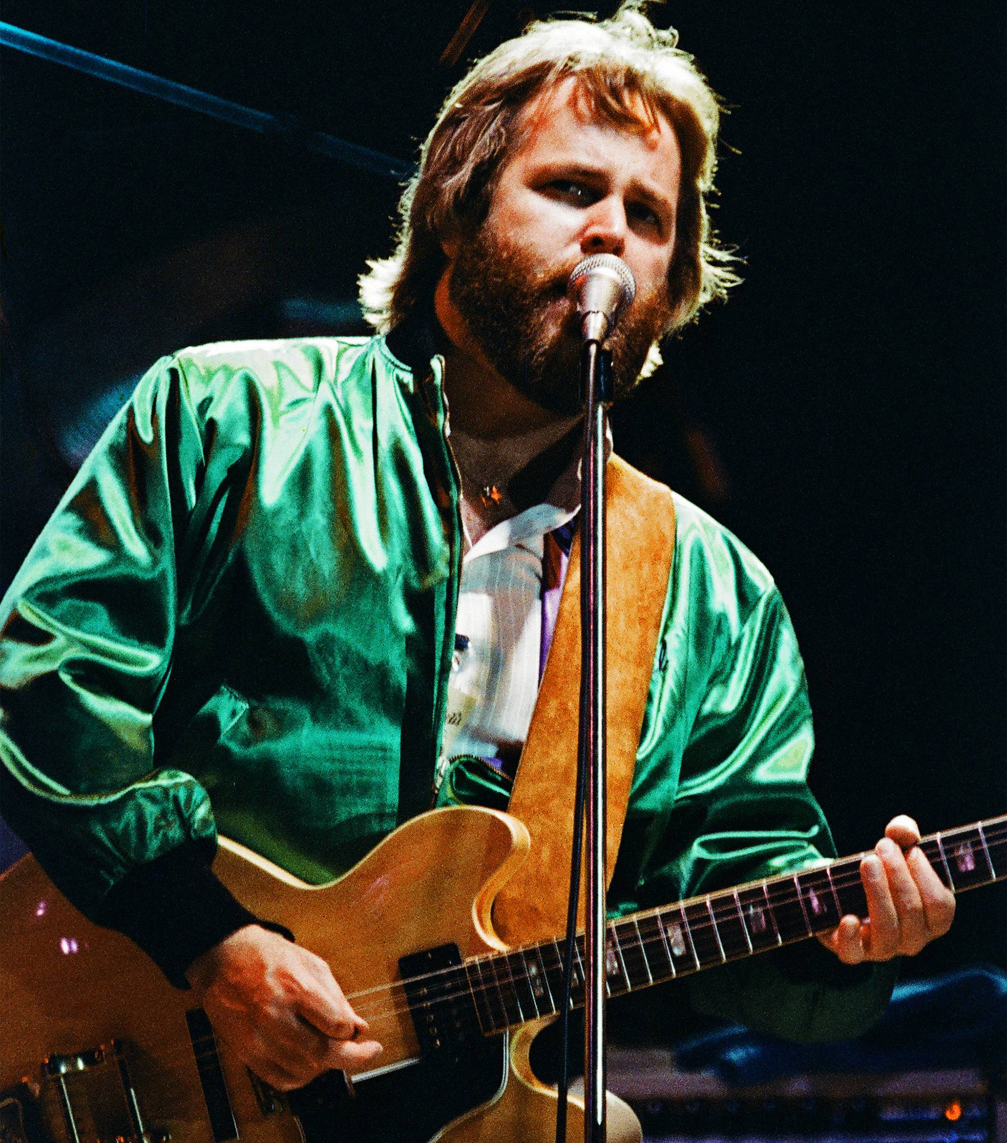 Carl Wilson of The Beach Boys performs on stage at Knebworth on June 21st, 1980 in London, England. This was the last major UK performance of all 6 Beach Boys together.