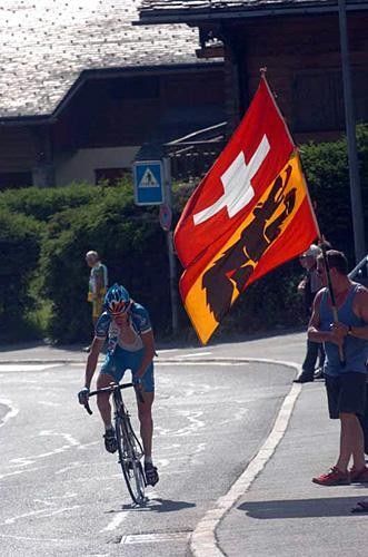 Laurent Brochard (Bouygues Telecom) fights his way to the finish