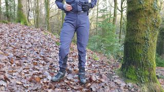 Comfortable and well-made riding pant for fall through to spring, designed to withstand dirty trail conditions, and the odd crash, but they are pricey