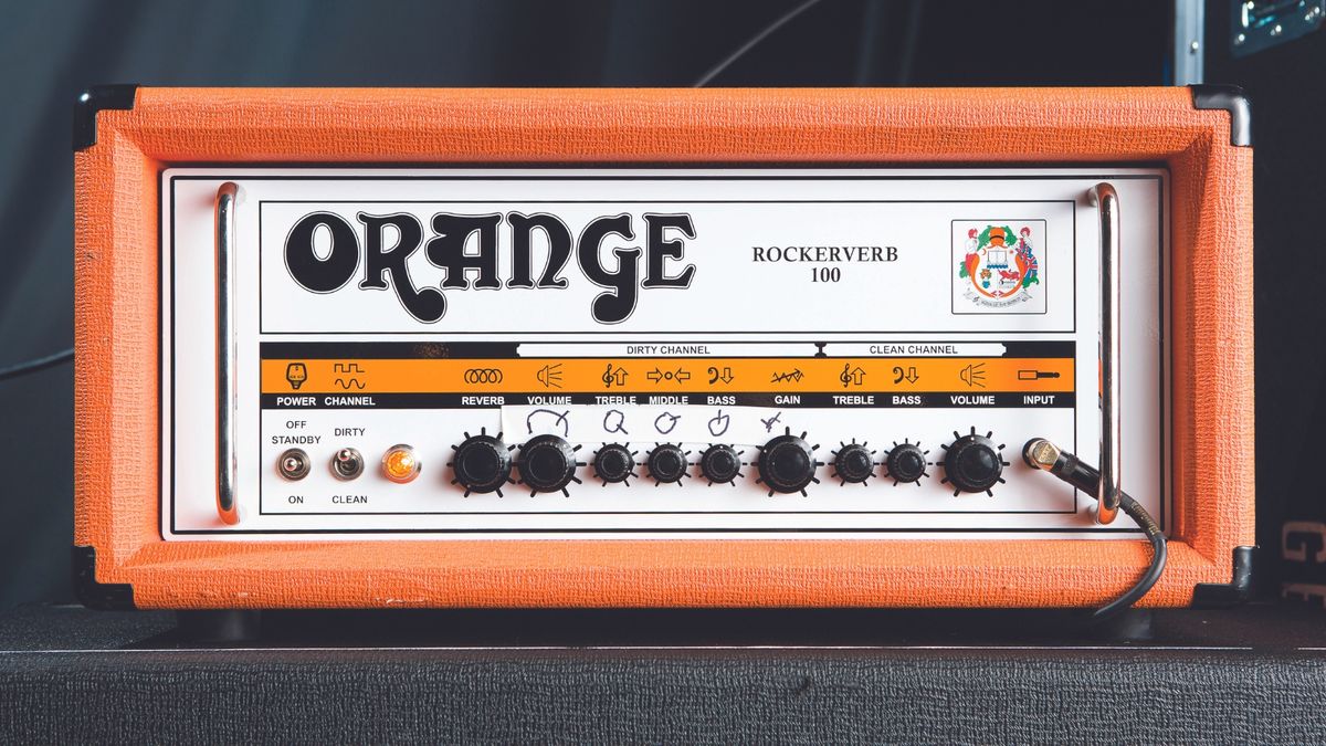 An Orange Rockerverb 100 tube amp gead
