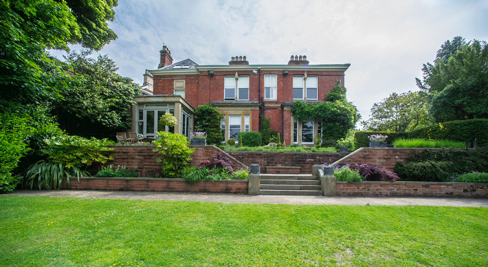 Modernised sash windows on renovated period property