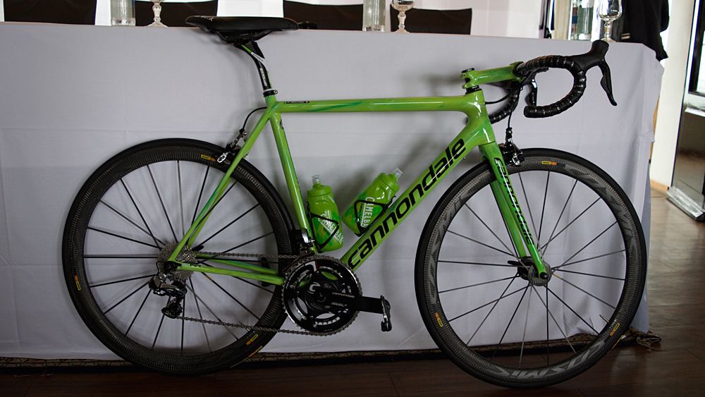 Pierre Rolland's custom painted Cannondale SuperSix Evo Hi-Mod
