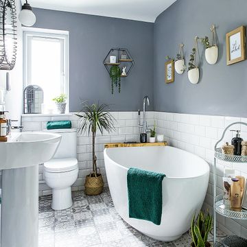 The jungle bathroom is the new trend taking over Instagram | Ideal Home