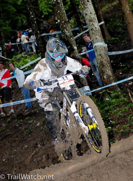 Manon Carpenter having a great run today.