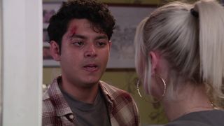 A drunk Aadi Alahan faces Lauren