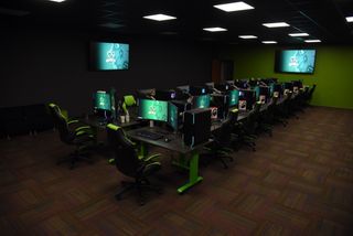 The training room features 16 high-powered gaming stations whose signals can be routed to wall-mounted displays via Extron’s SMP 111 streaming media processor.
