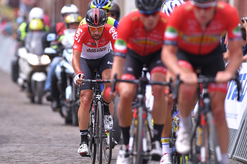 Thomas De Gendt (Lotto Soudal) in the bunch