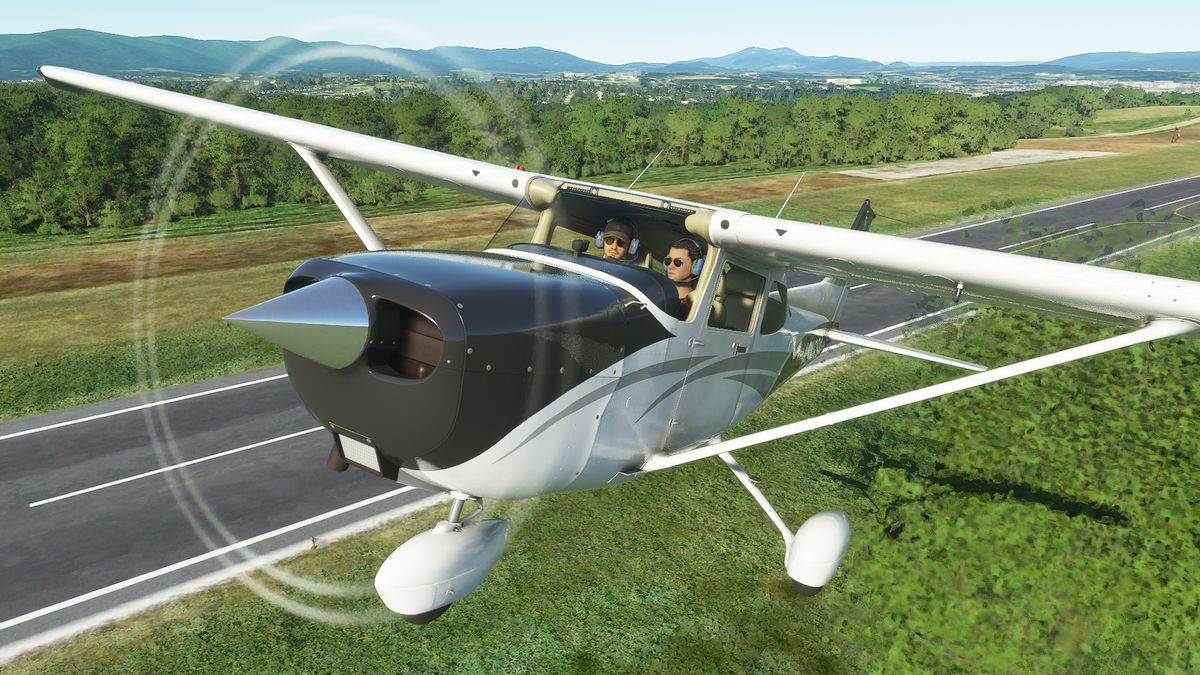 Microsoft Flight Simulator update nearly halves download size