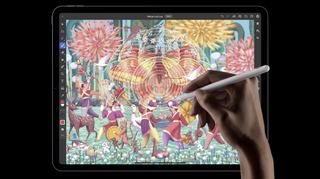 iPad Pro 2021 vs iPad Pro 2020: drawing on the iPad Pro 2021 display