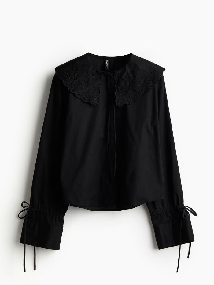 H&M, Broderie Anglaise-Detail Poplin Blouse