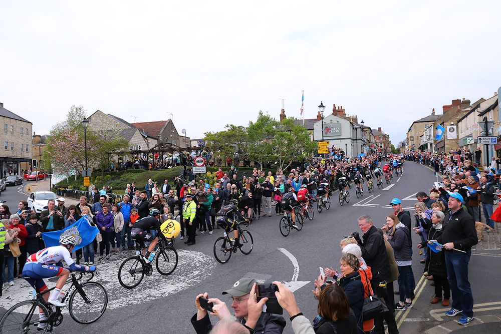 The peloton climbs during stage 2 at Tour de Yorkshire