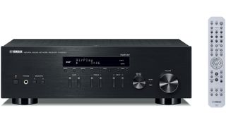 Stereo Receiver: Yamaha R-N303D