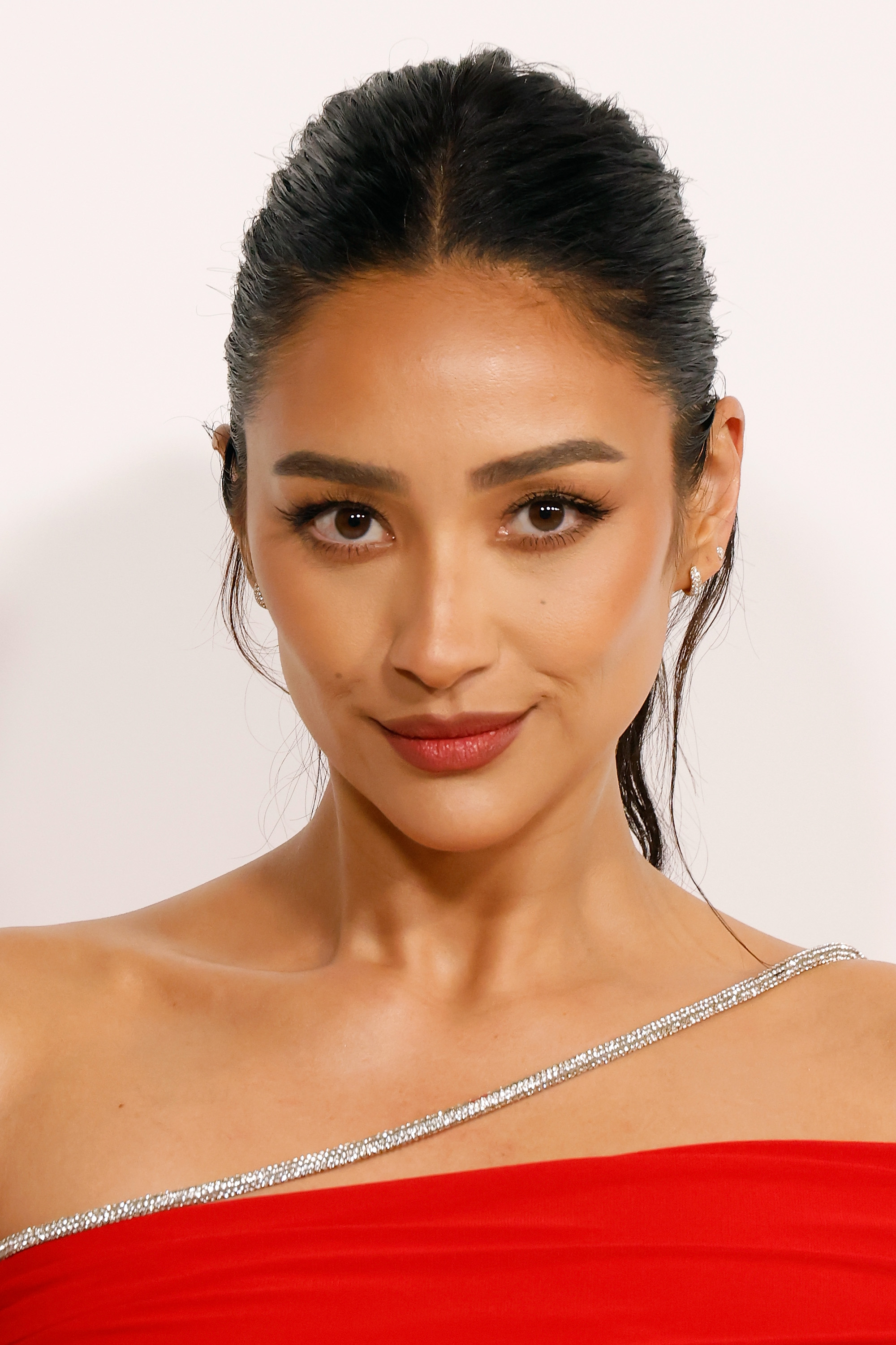 Shay Mitchell attends the 2023 CFDA Awards at American Museum of Natural History on November 06, 2023 in New York City