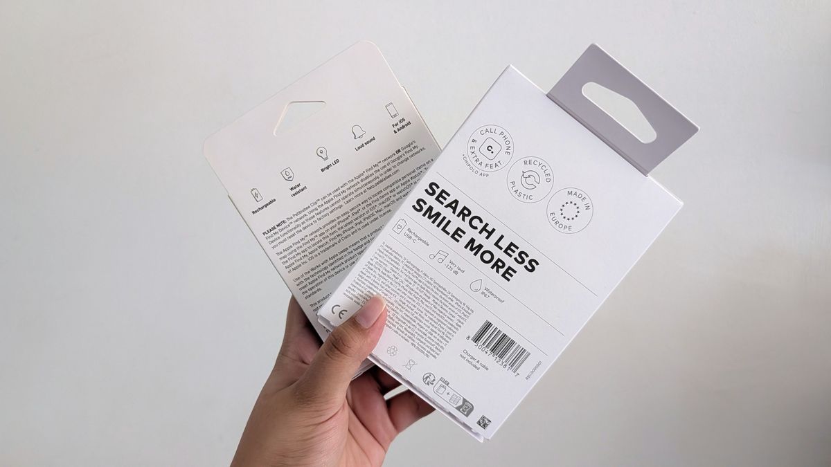 Pebblebee and Chipolo's universal Bluetooth trackers for Android and iOS