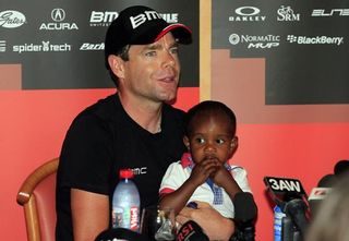 Cadel Evans had a visit with the family on the rest day