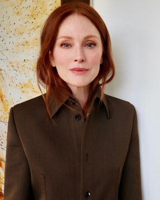 Actress Julianne Moore wearing copper hair