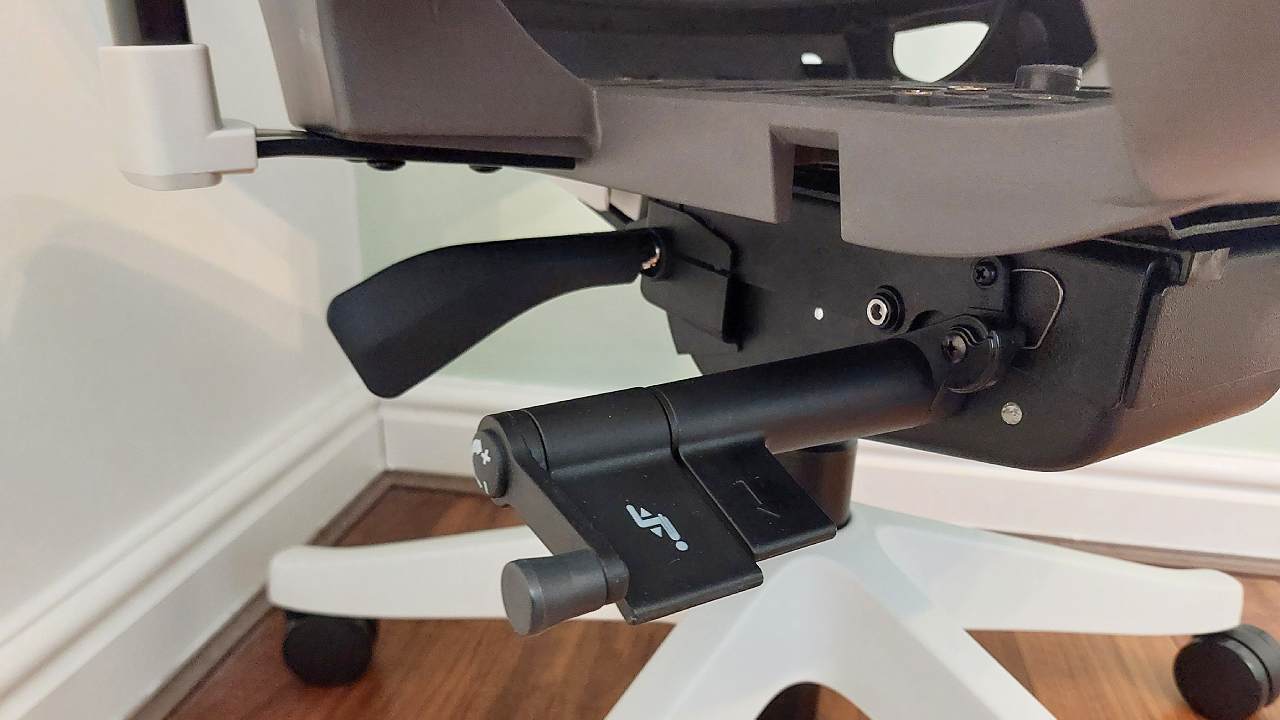FlexiSpot C7 Office Chair