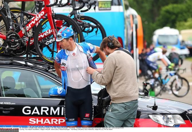 David Millar making some last minute adjustments