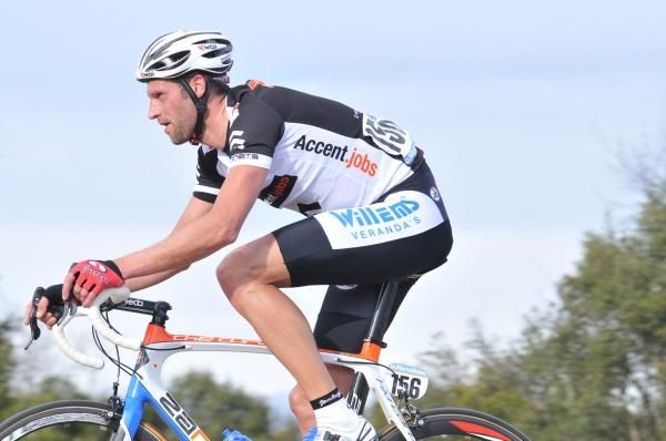 Bram Schmitz (Veranda's Willems) on the attack