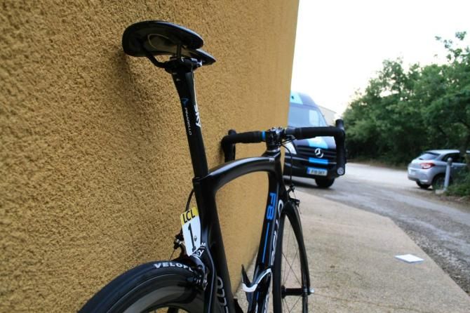 The bike still retains some of the curvature of the 65.1, but it&rsquo;s been toned down massively, particularly in the seat-stays