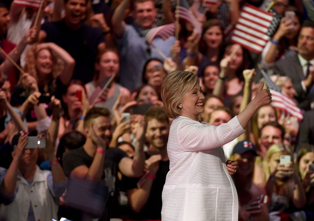 Hillary Clinton opens early lead in Califorinia