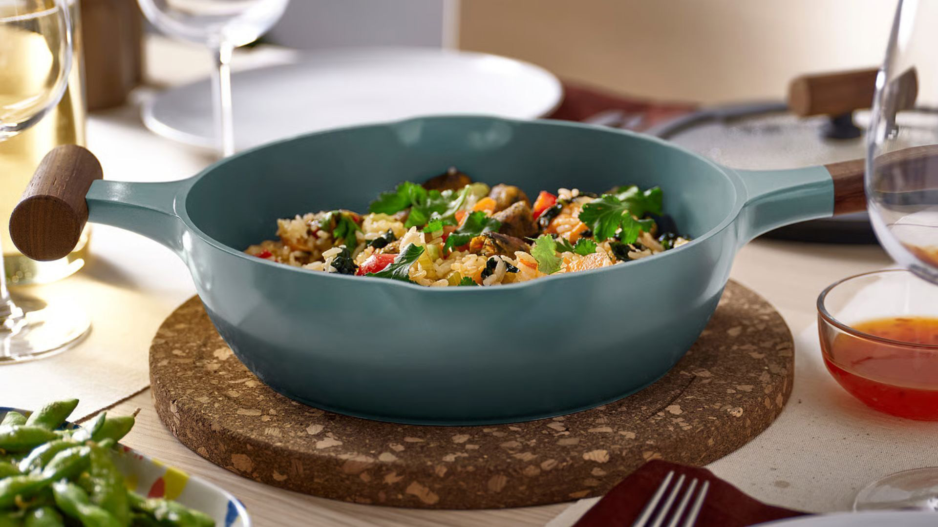 KLIPPFISK Saut&amp;eacute; pan on table