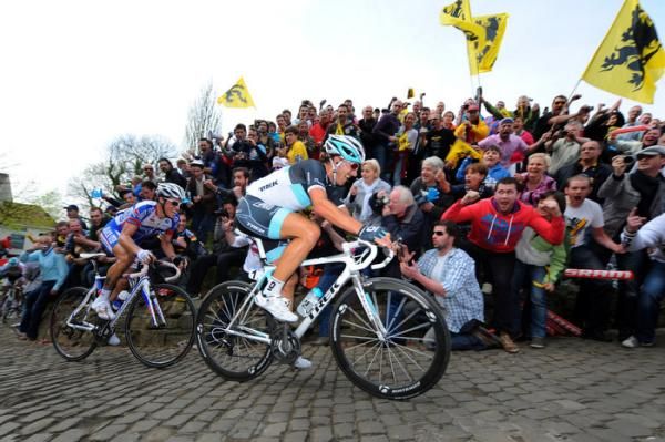 Fabian Cancellara lacked the snap to detonate Sylvain Chavanel on the Kapelmuur