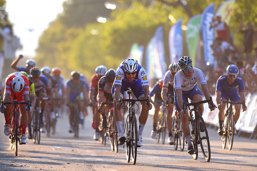 Tom Boonen (Quick-Step Floors) edges out Elia Viviani (Italy)