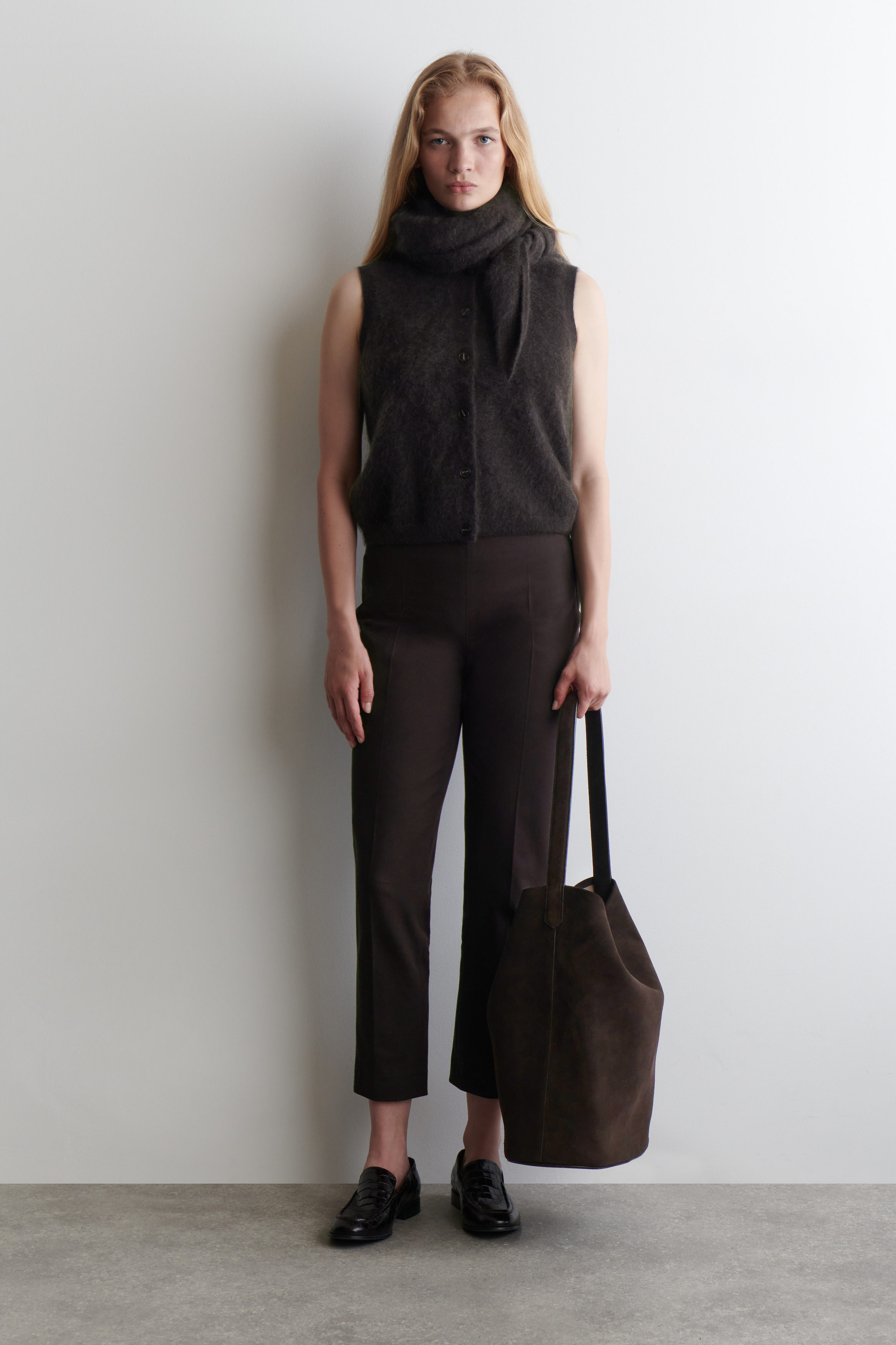 Slim-Leg Cropped Trousers