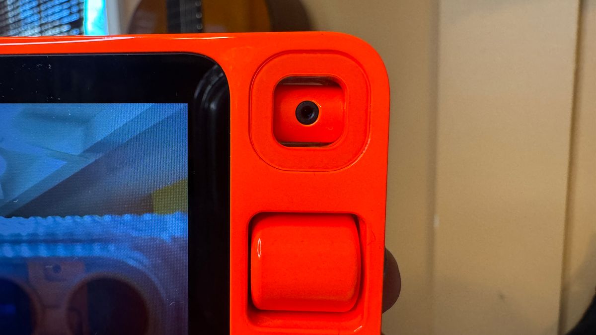 Rabbit R1 Review