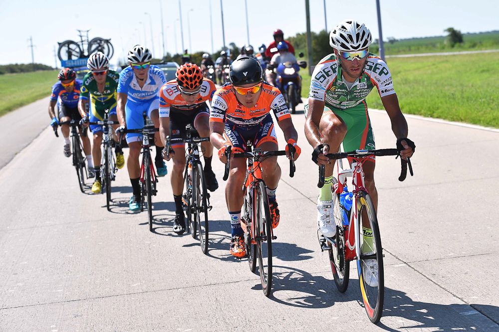 The day's breakaway takes off during stage 2.