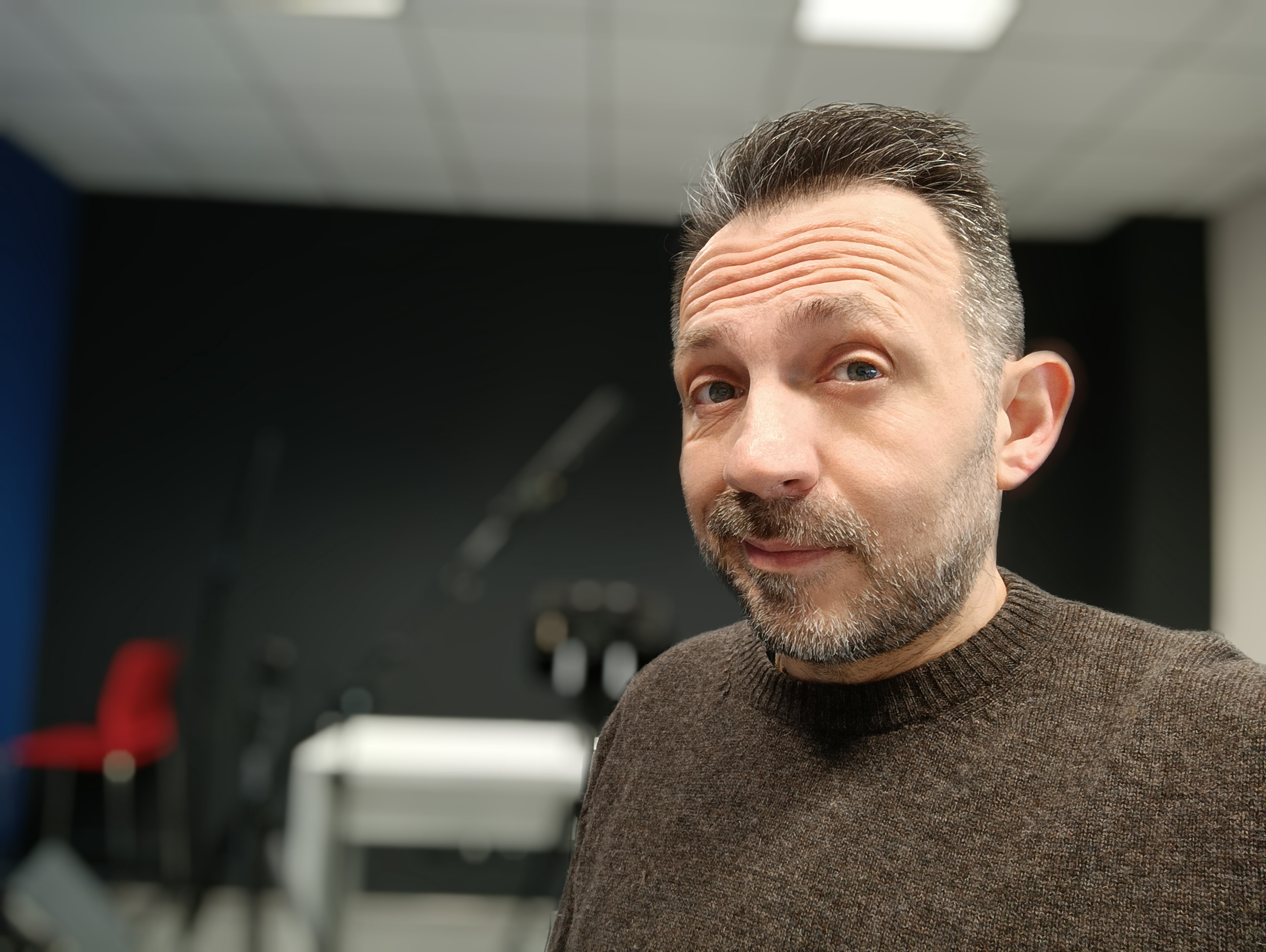 Poco M4 Pro sample foto