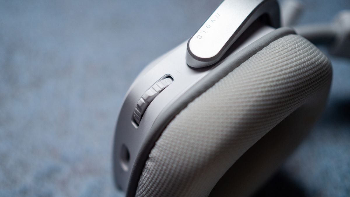 Corsair Void Wireless V2 gaming headset on a blue colorful background