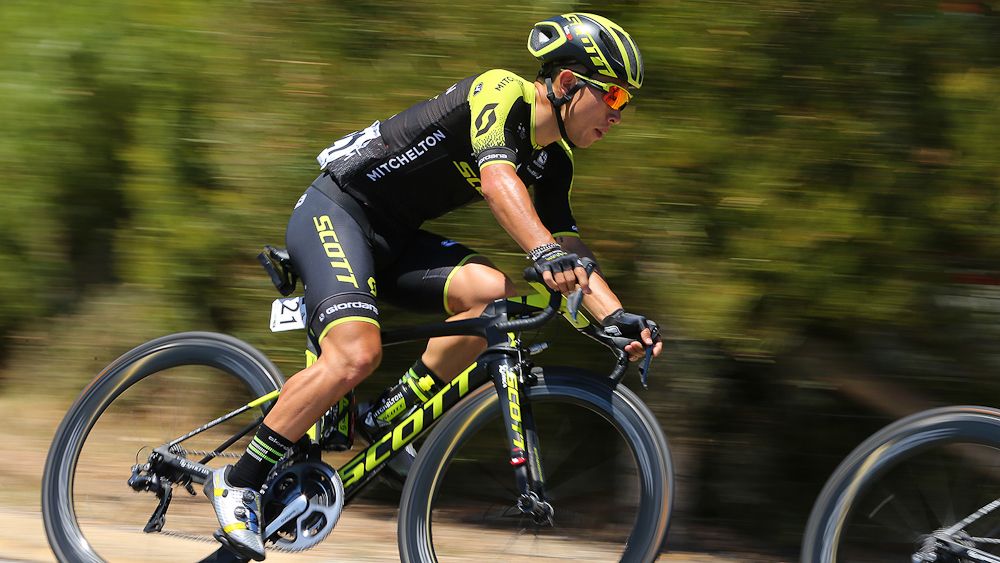 Mitchelton-Scott retain the yellow of previous designs, but switch the main body of the kit from navy blue to black