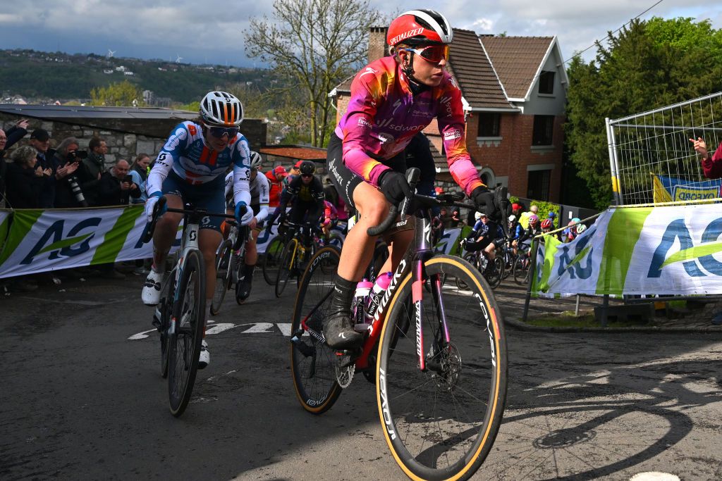 HUY BELGIUM APRIL 17 Demi Vollering of The Netherlands and Team SD Worx Protime competes during the 27th La Fleche Wallonne Feminine 2024 a 146km one day race from Huy to Huy UCIWWT on April 17 2024 in Huy Belgium Photo by Luc ClaessenGetty Images