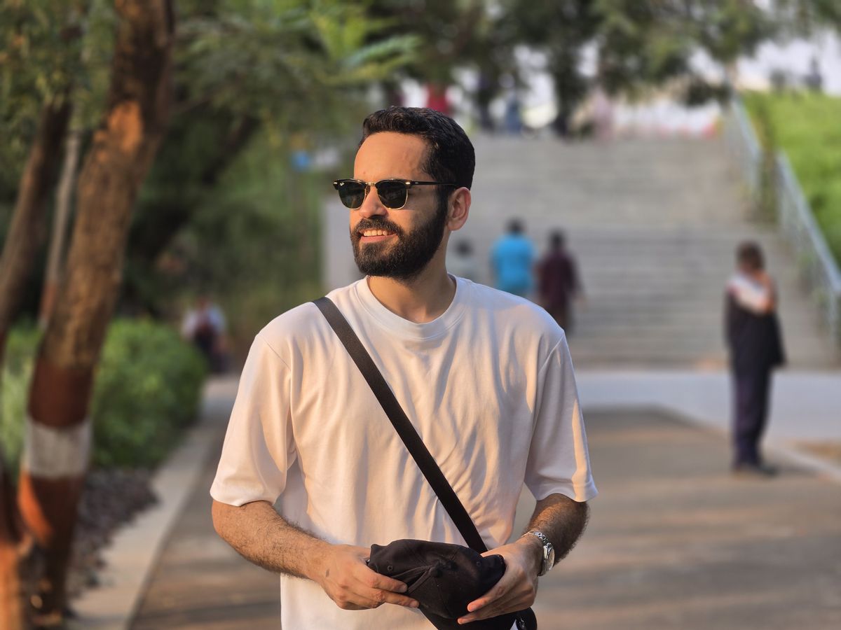 Prakhar Khanna's portrait shot on the Galaxy S26 Ultra.