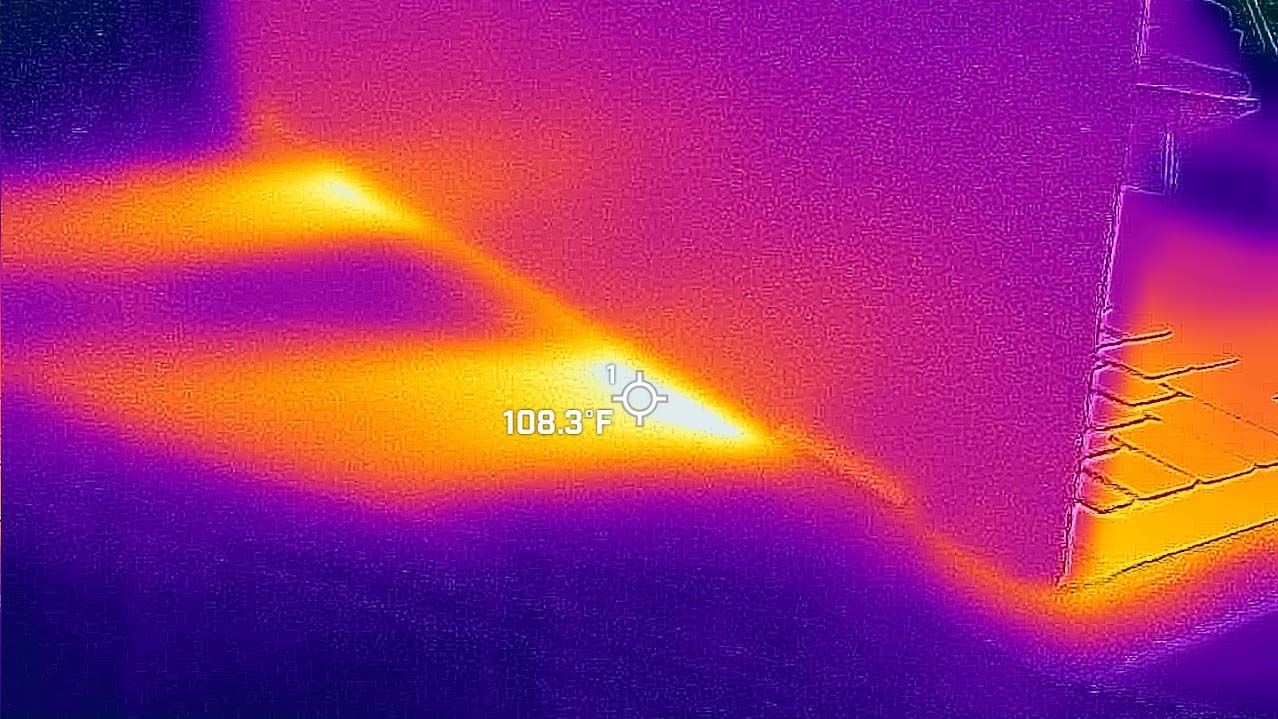 A picture taken with a thermal camera that focuses on the heat coming out of the backside vents.