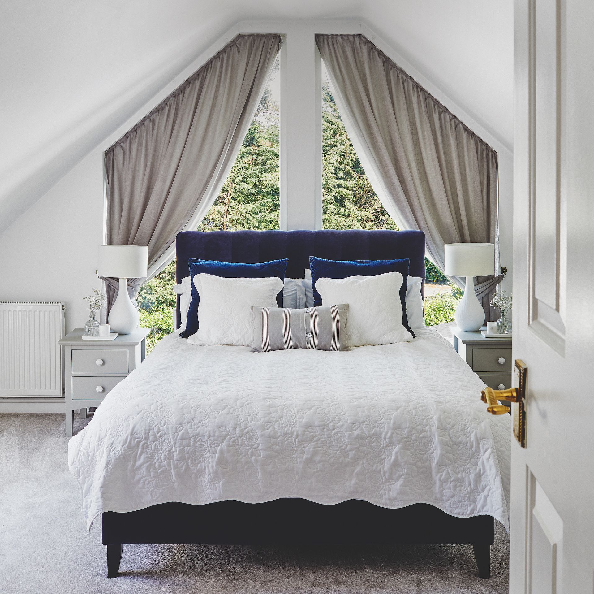 Attic bedroom ideas - raise the roof with these gorgeous ideas | Ideal Home