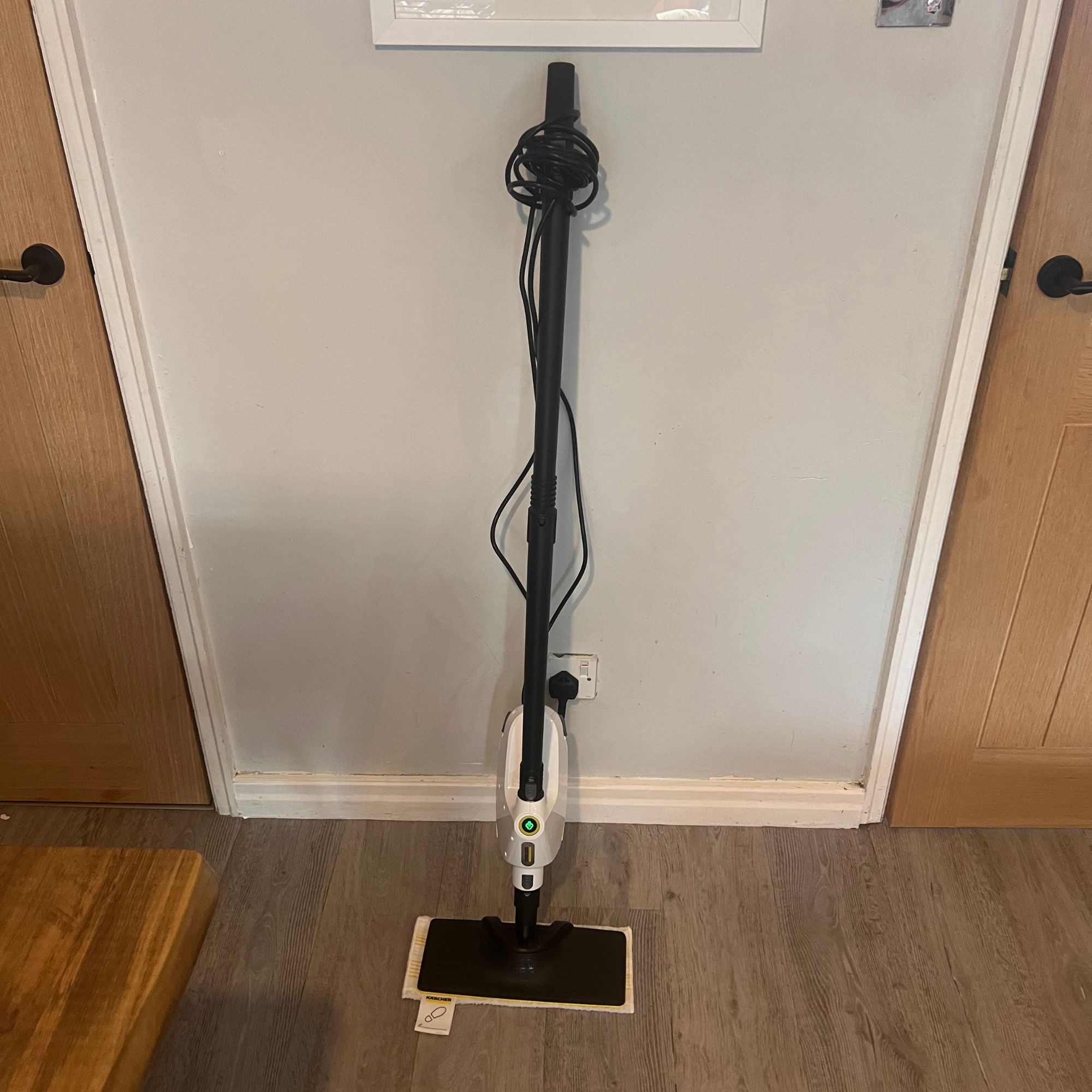 Karcher SC 1 Multi & Up Extra standing up against a wall