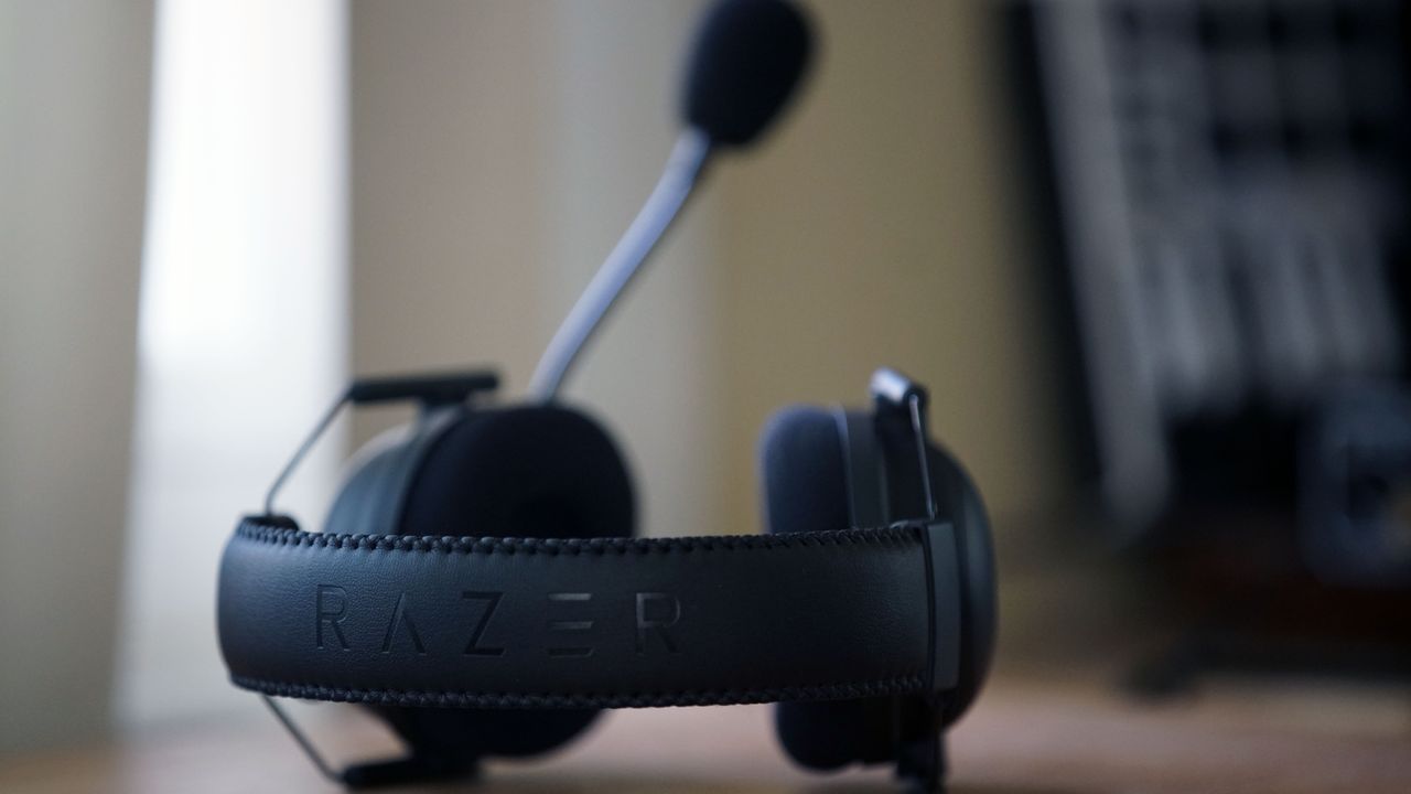 Razer BlackShark V2 Pro Unboxed