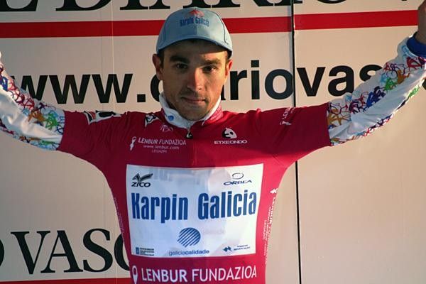 Iban Mayoz (Karpin Galicia) in the combination jersey.