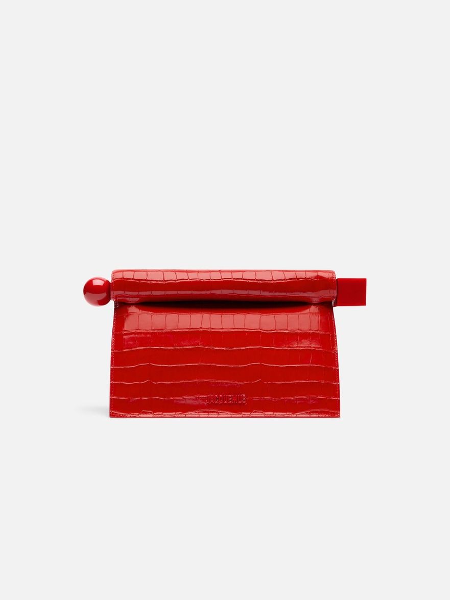 The Rond Carr&eacute; Clutch