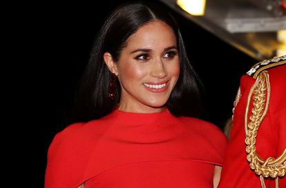 Meghan markle hair outlet straightening