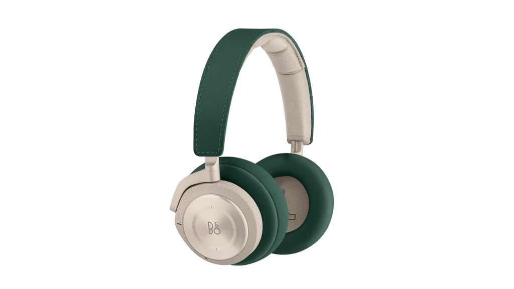 Best headphones for travel 2022 noisecancelling for holidays T3