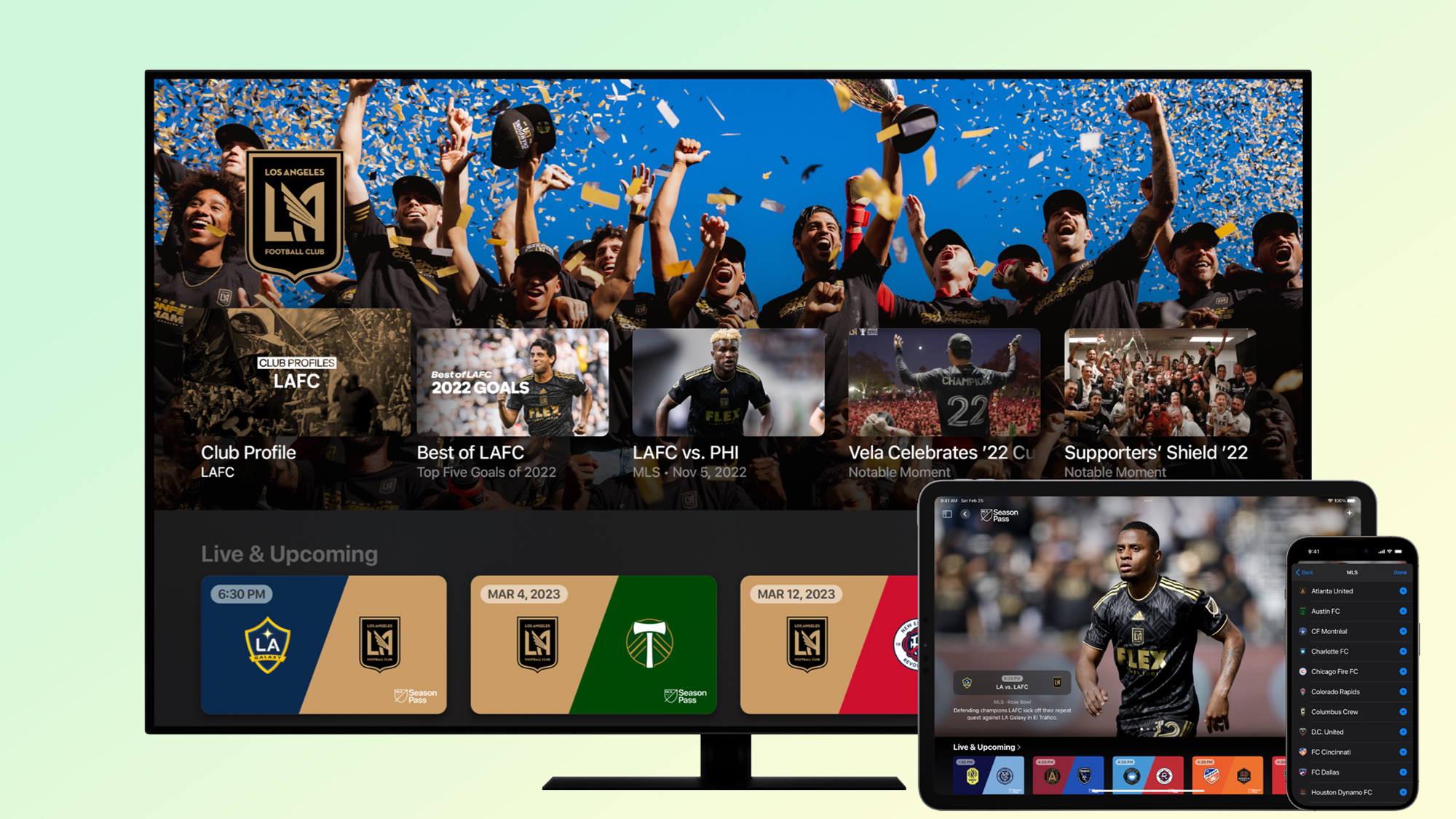 La página del equipo de Los Angeles Galaxy en la app Apple TV en un televisor, la sección MLS Season Pass en un iPad y la adición de una página MLS en un iPhone