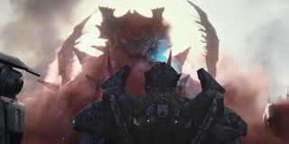 A Kaiju appears before a Yeager in Pacific Rim: Uprising