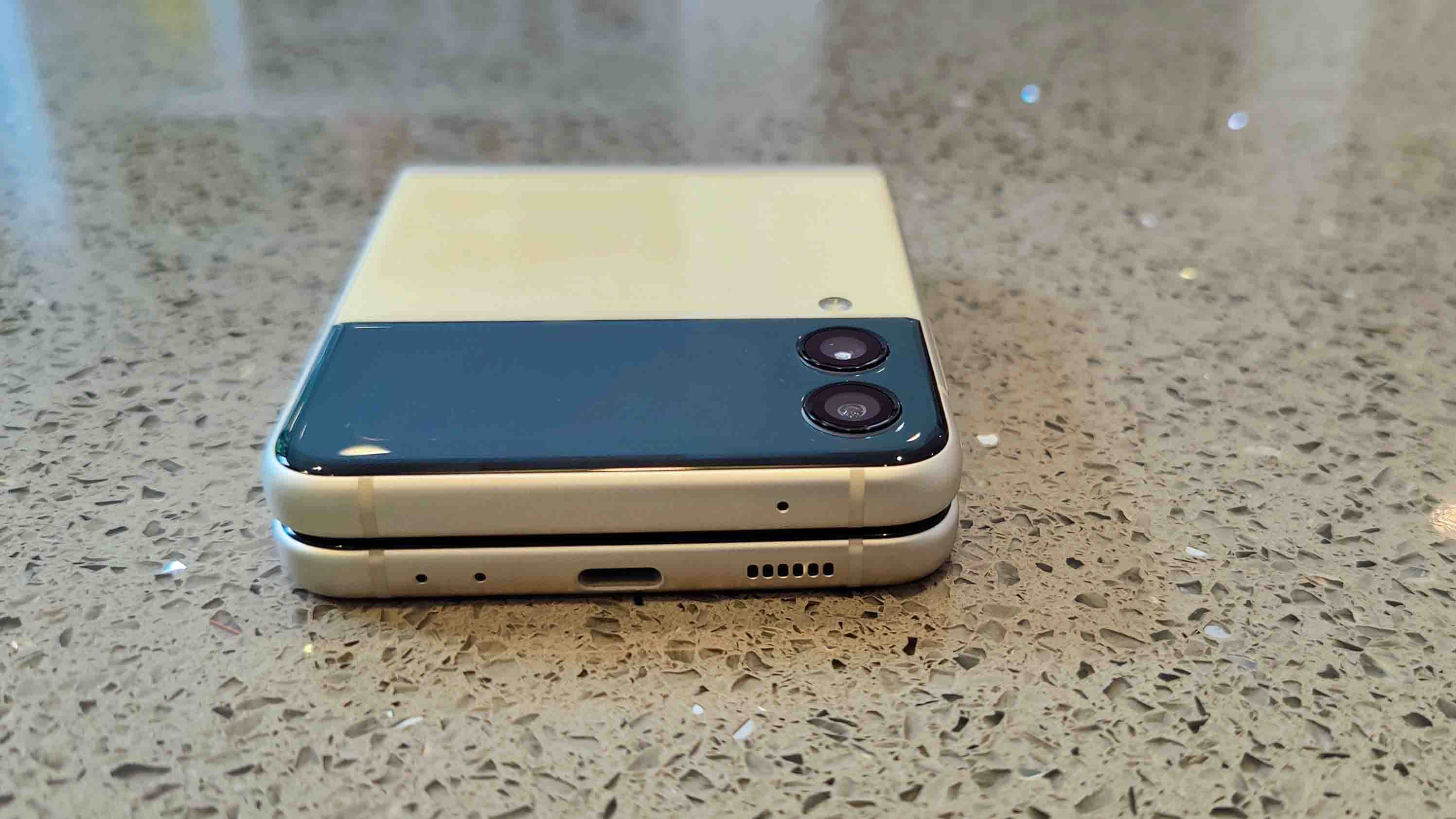 Samsung Galaxy Z Flip 3 review